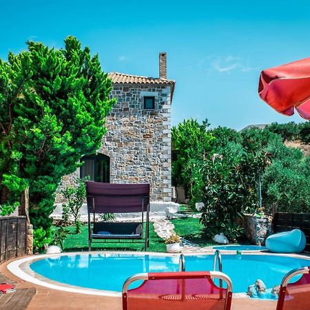 Niriides Villas Old Listing Khersónisos Eksteriør bilde