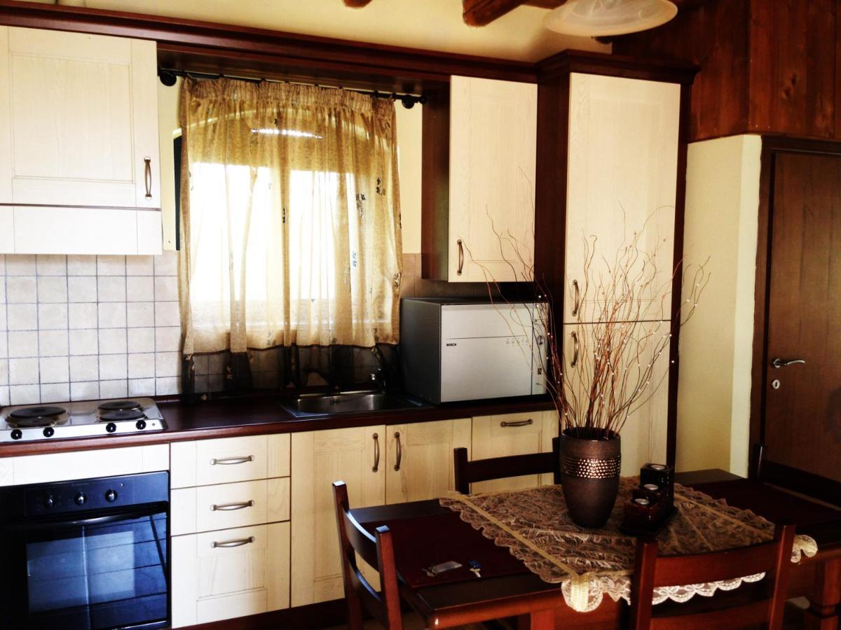 Niriides Villas Old Listing Khersónisos Eksteriør bilde