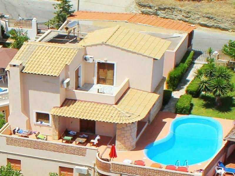 Niriides Villas Old Listing Khersónisos Eksteriør bilde